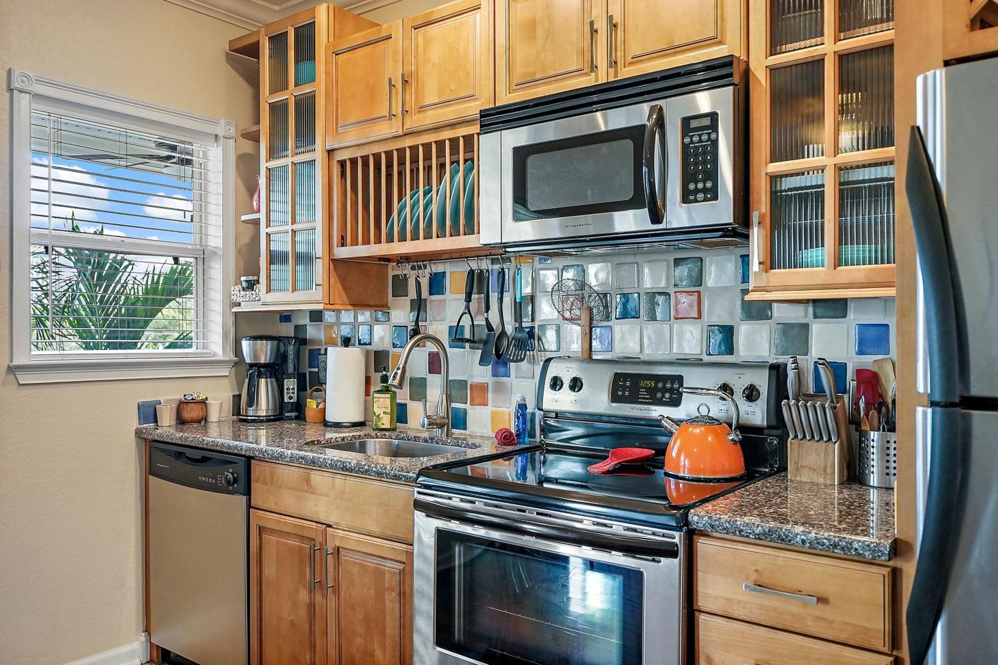 Wine-Dine-Sunshine Cozy Flat In The Heart Of Dtsp Villa Сейнт Питърсбърг Екстериор снимка