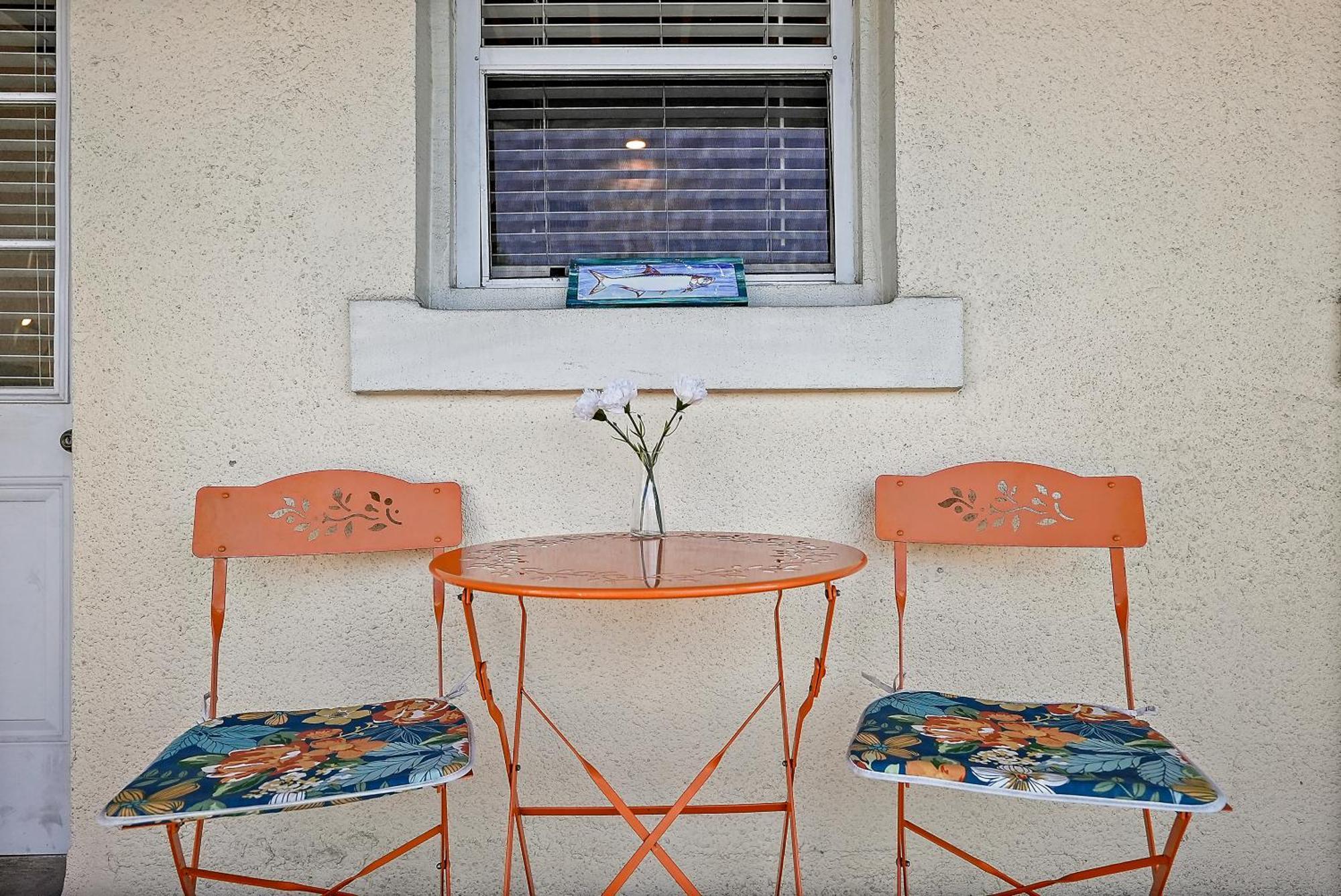 Wine-Dine-Sunshine Cozy Flat In The Heart Of Dtsp Villa Сейнт Питърсбърг Екстериор снимка